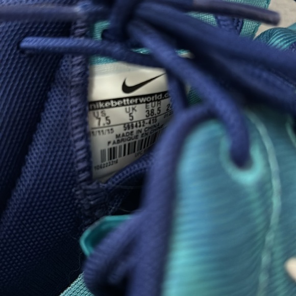 NIKE Sneaker - Picture 6 of 6